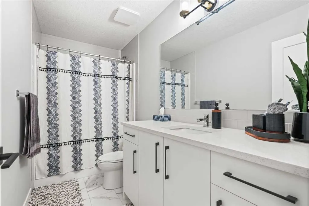 169 Dawson Harbour Heights