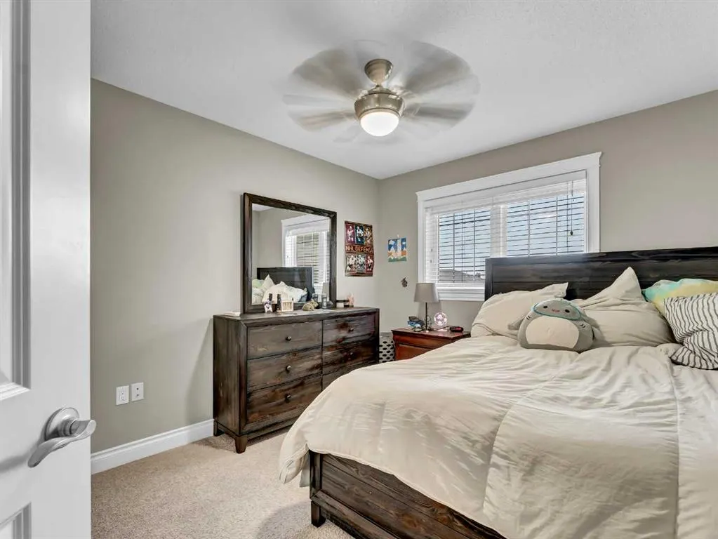102 Sundown Road SW