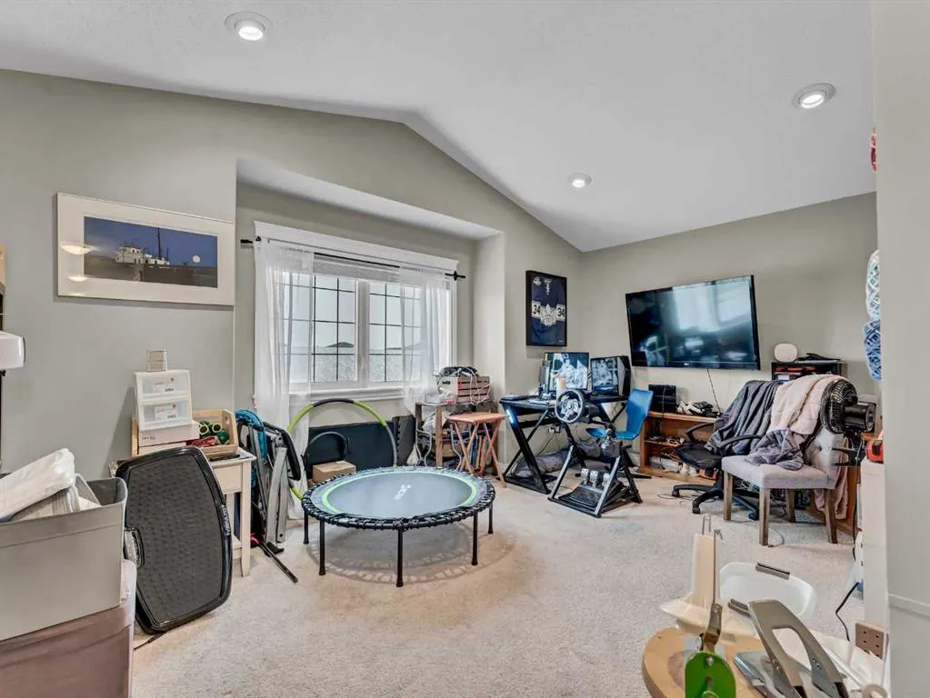 102 Sundown Road SW