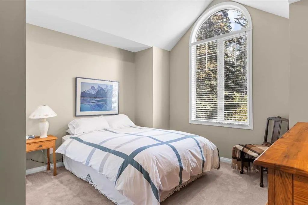 164 Rundle Drive, #18