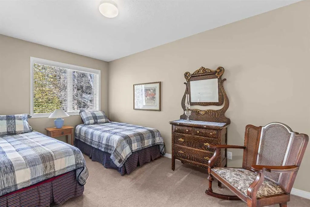 164 Rundle Drive, #18