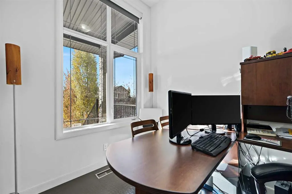 129 Springbluff Boulevard SW