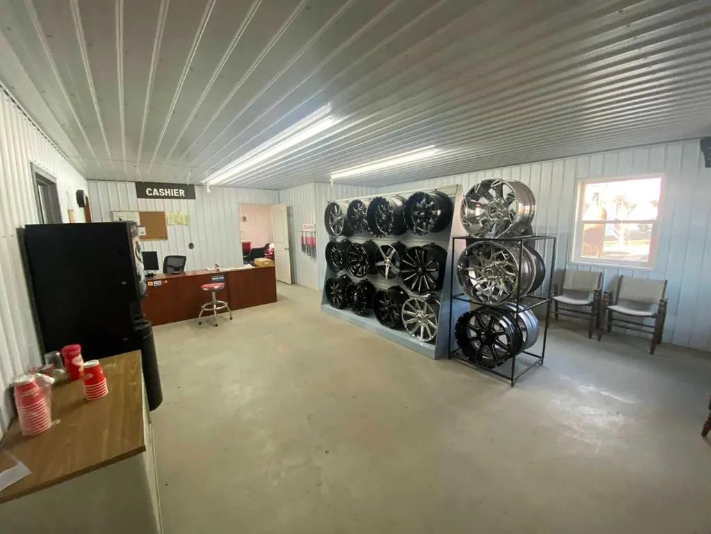 94048 190 Range Road