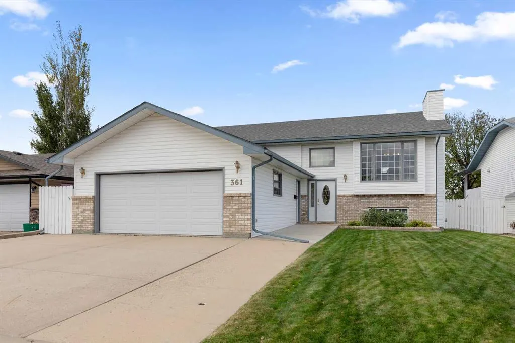 361 Sprague Way SE