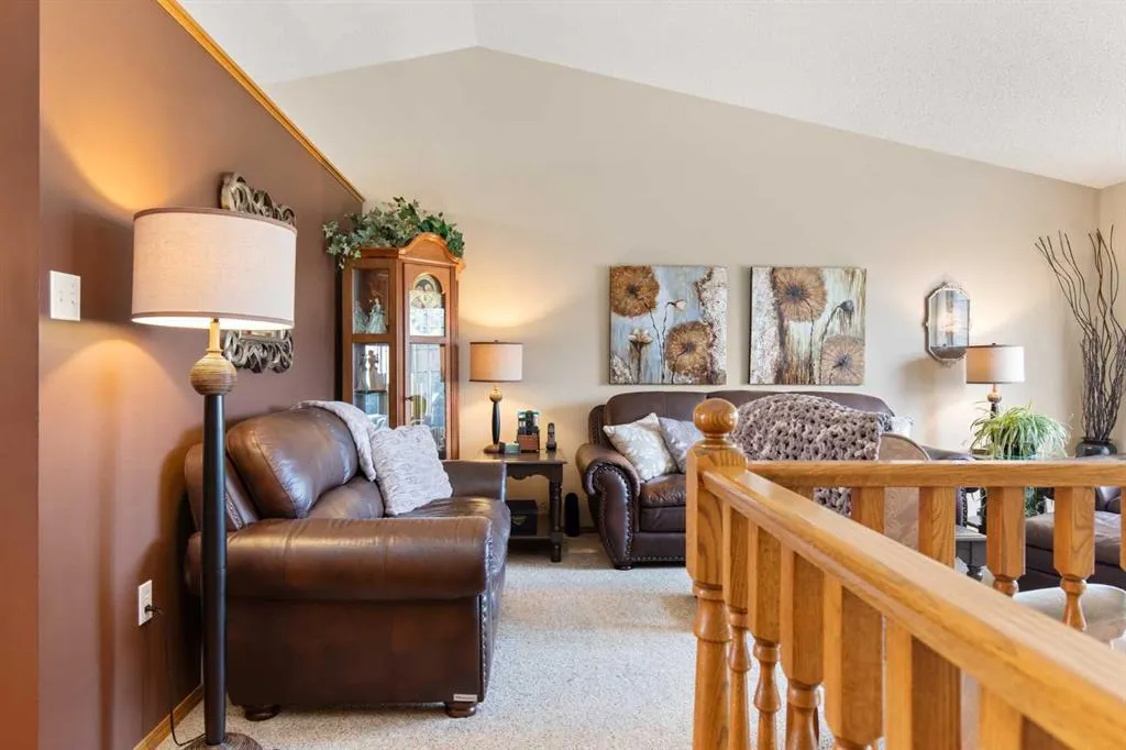 361 Sprague Way SE