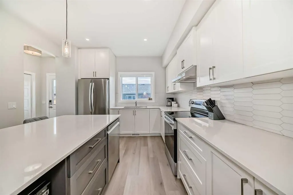 934 Cobblemore Common SW