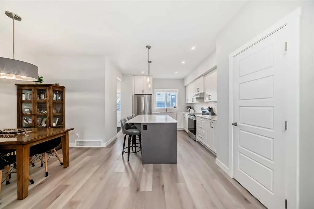 934 Cobblemore Common SW