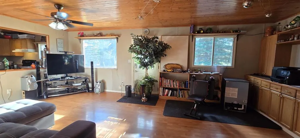69402 Range Road 82, #304