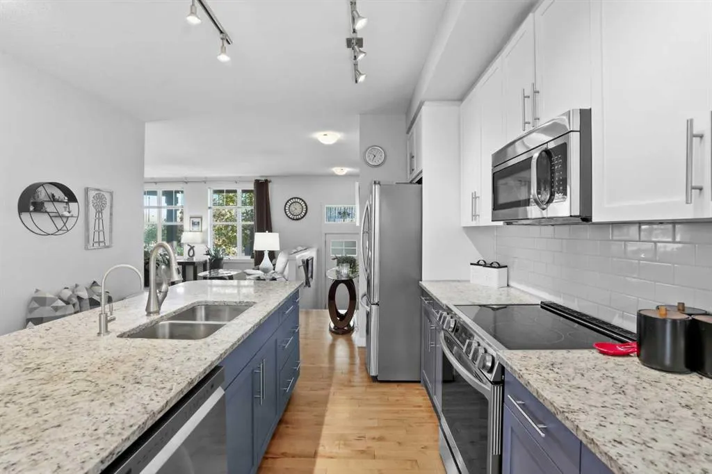 309 Mckenzie Towne Gate SE