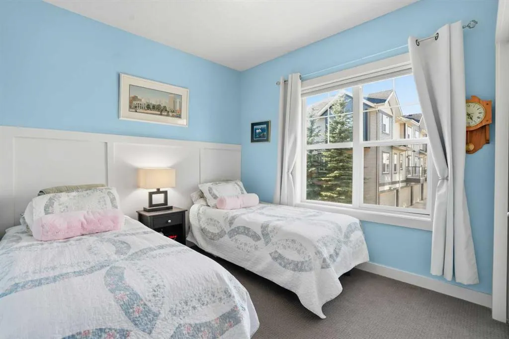 309 Mckenzie Towne Gate SE