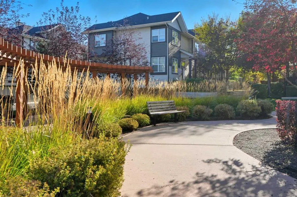 309 Mckenzie Towne Gate SE