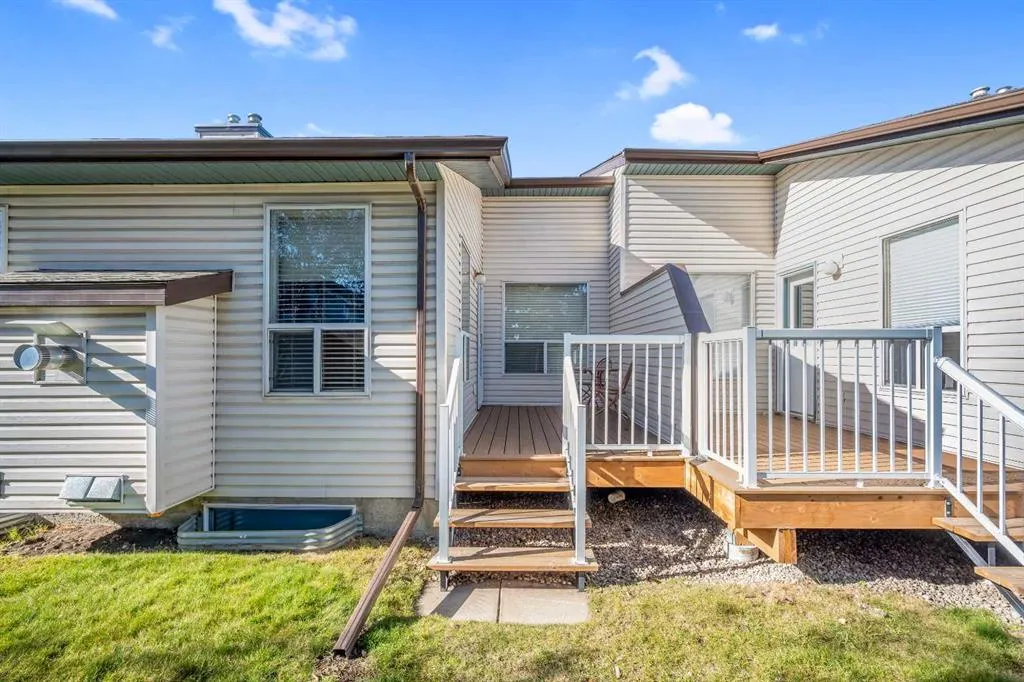 65 Tararidge Circle NE