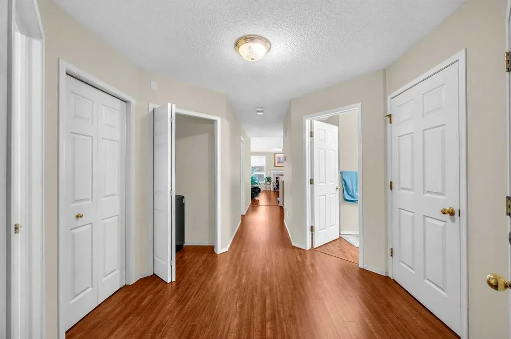 65 Tararidge Circle NE
