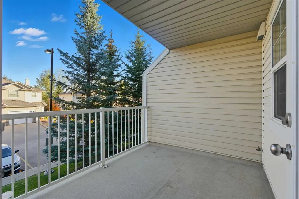 2000 Applevillage Court SE, #203
