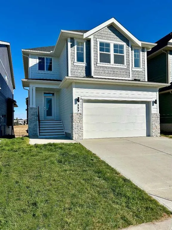 357 Copperhead Way SE