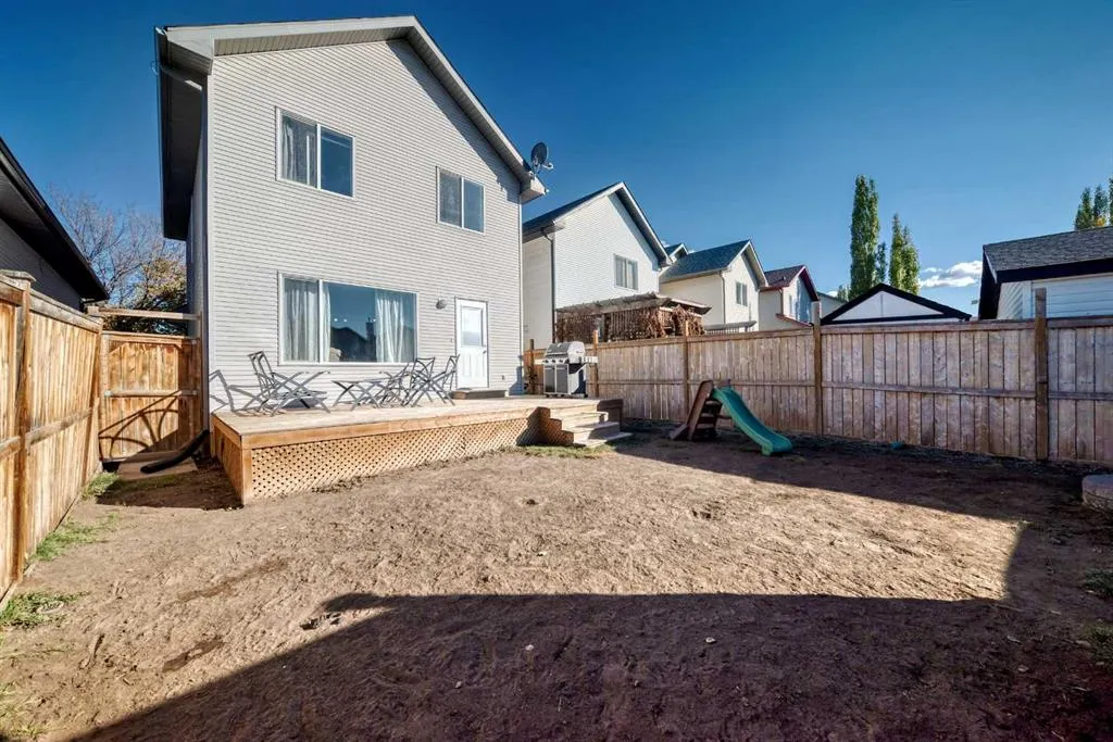 201 Cranberry Square SE