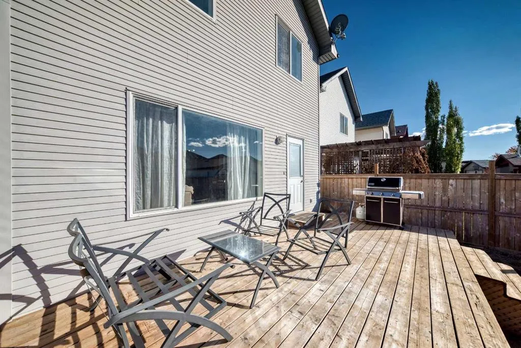 201 Cranberry Square SE