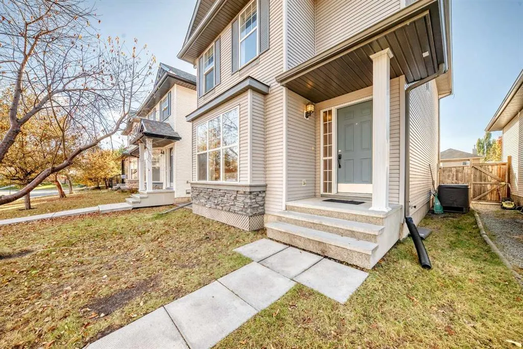 201 Cranberry Square SE