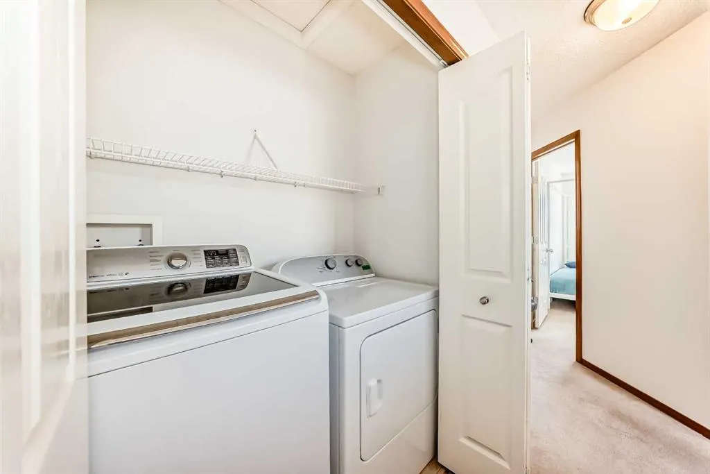 201 Cranberry Square SE