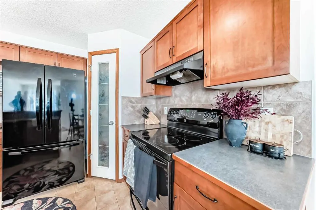 201 Cranberry Square SE