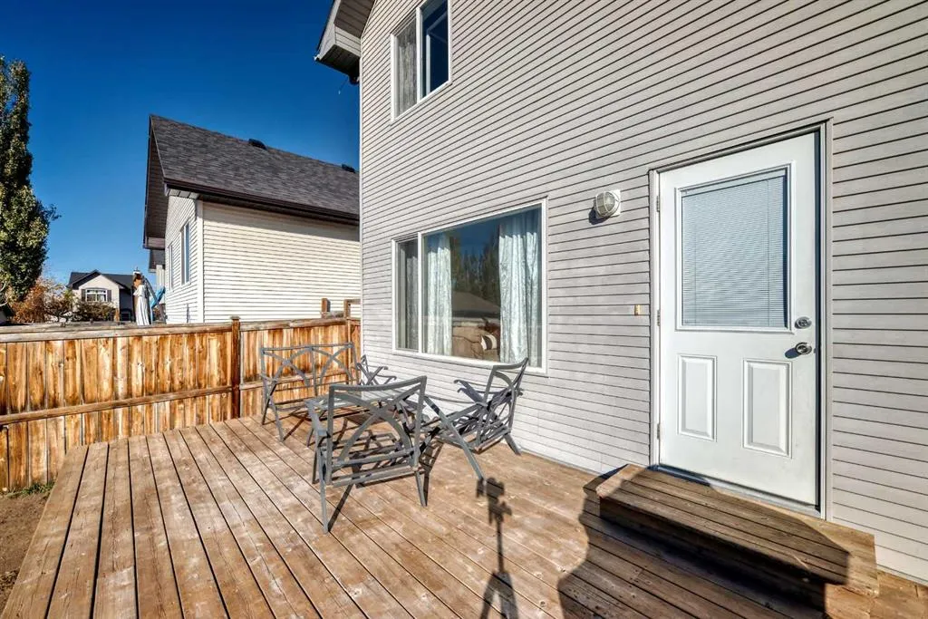 201 Cranberry Square SE