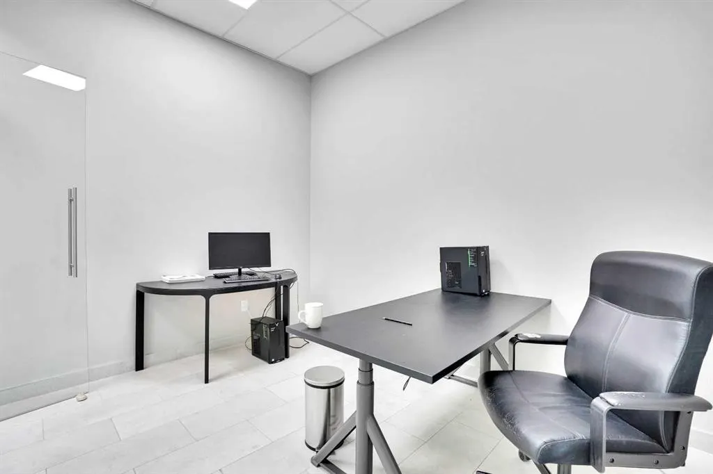 2255 32 Street NE, #5102
