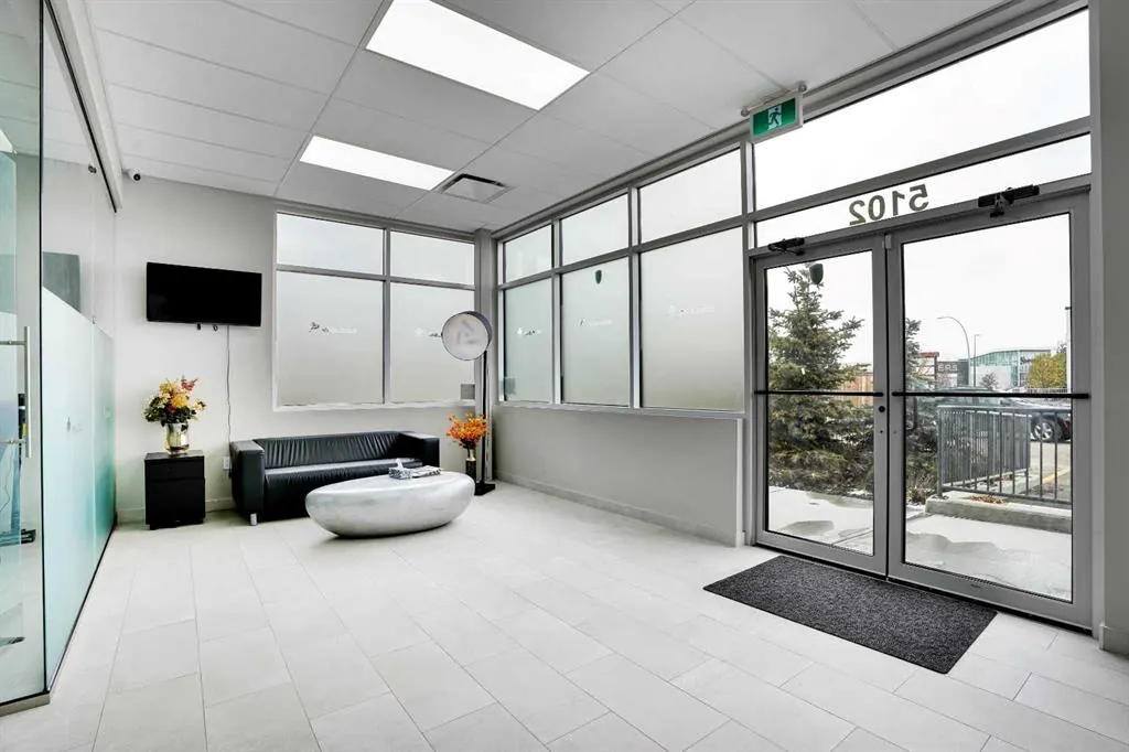 2255 32 Street NE, #5102