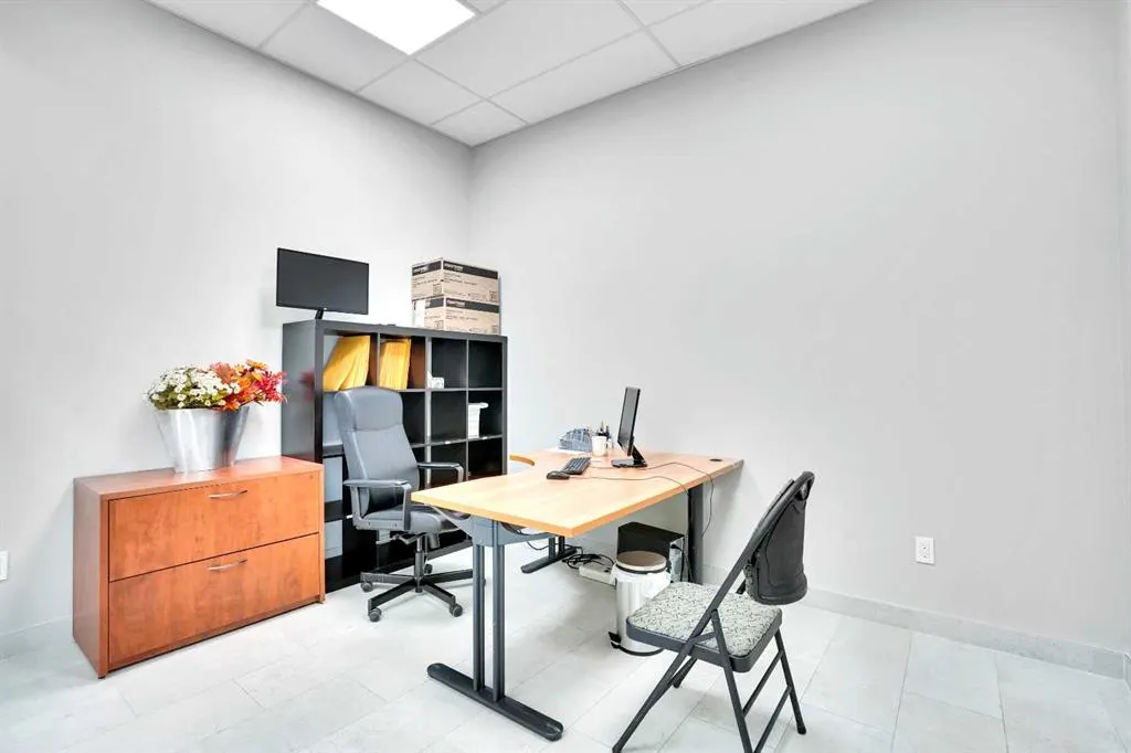 2255 32 Street NE, #5102