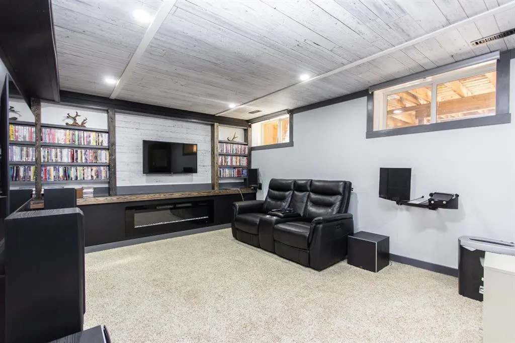 347 Addington Drive