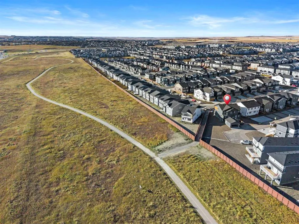 80 Carringvue Place NW