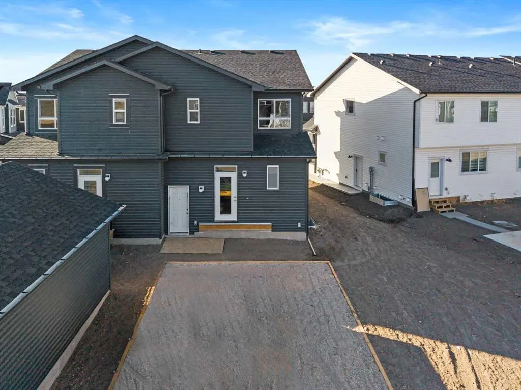 80 Carringvue Place NW