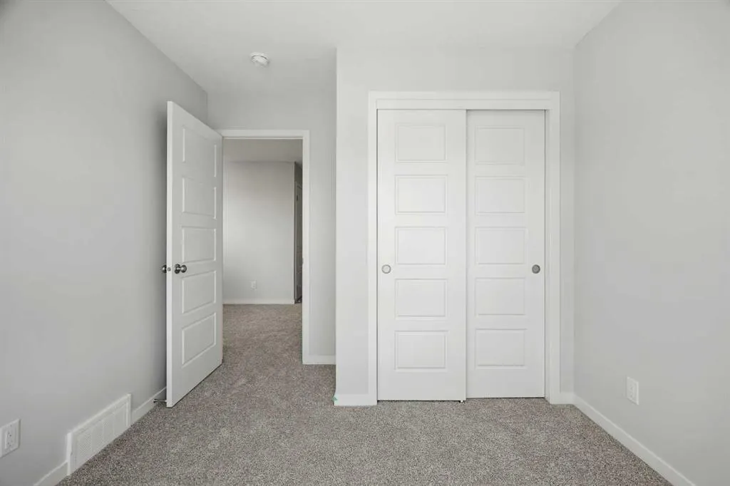 80 Carringvue Place NW