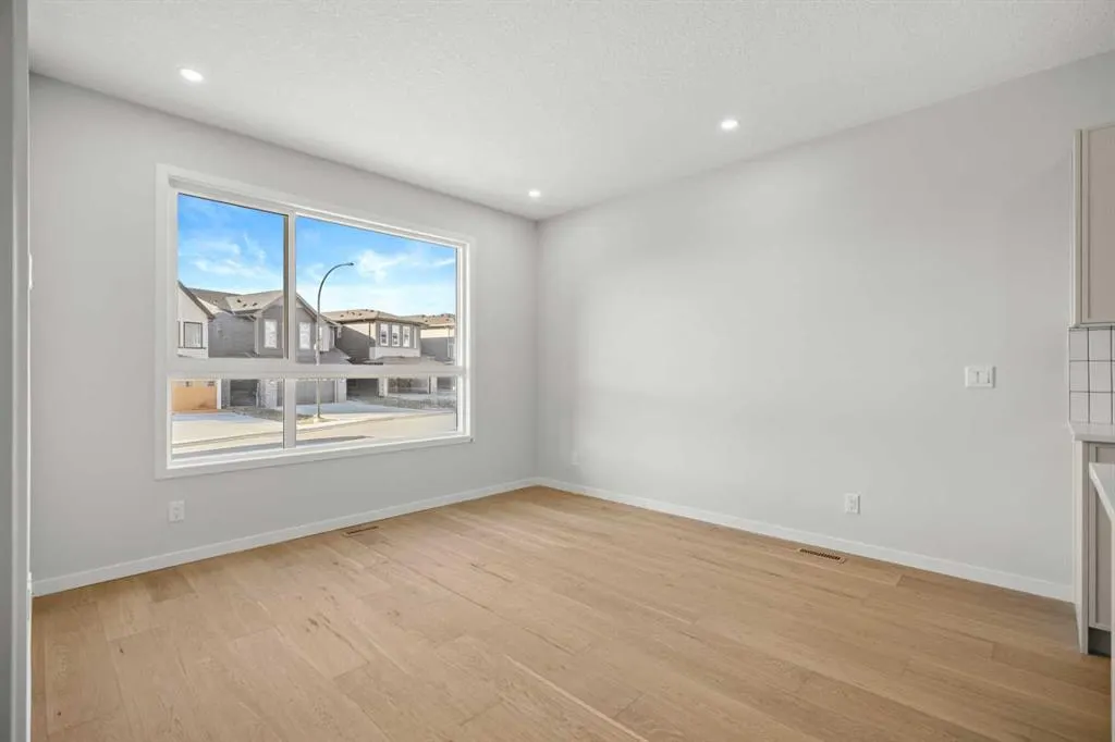 80 Carringvue Place NW