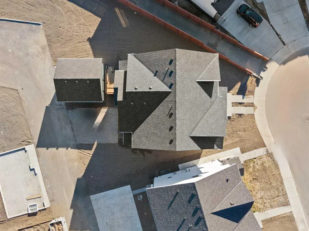 80 Carringvue Place NW