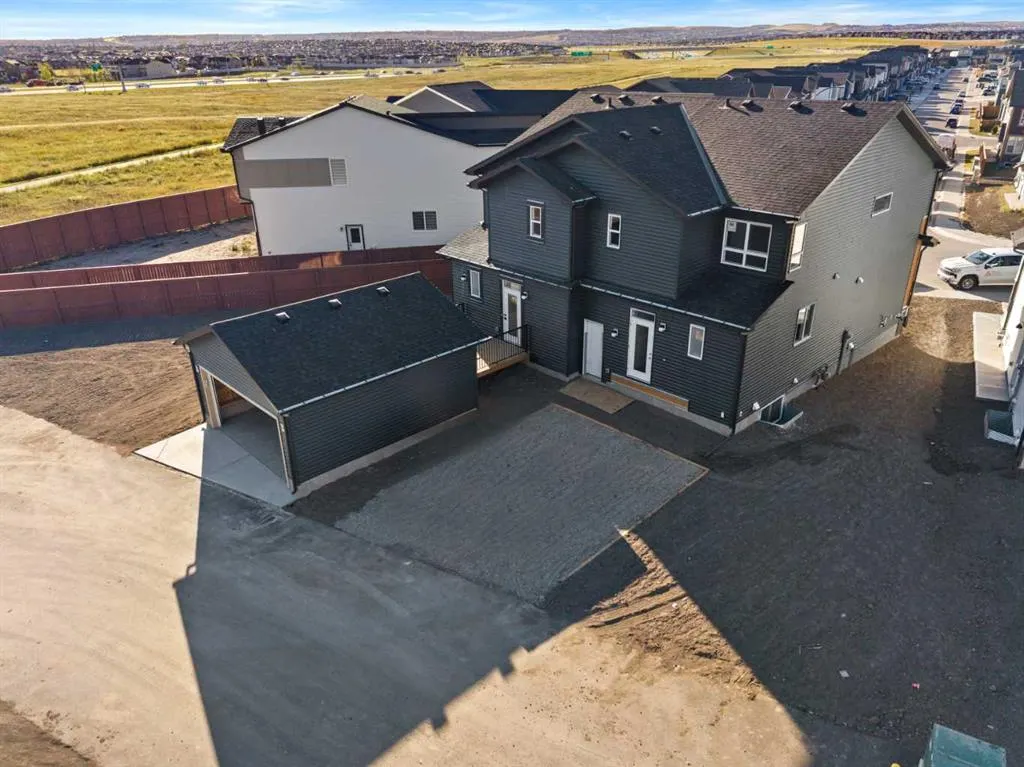 80 Carringvue Place NW