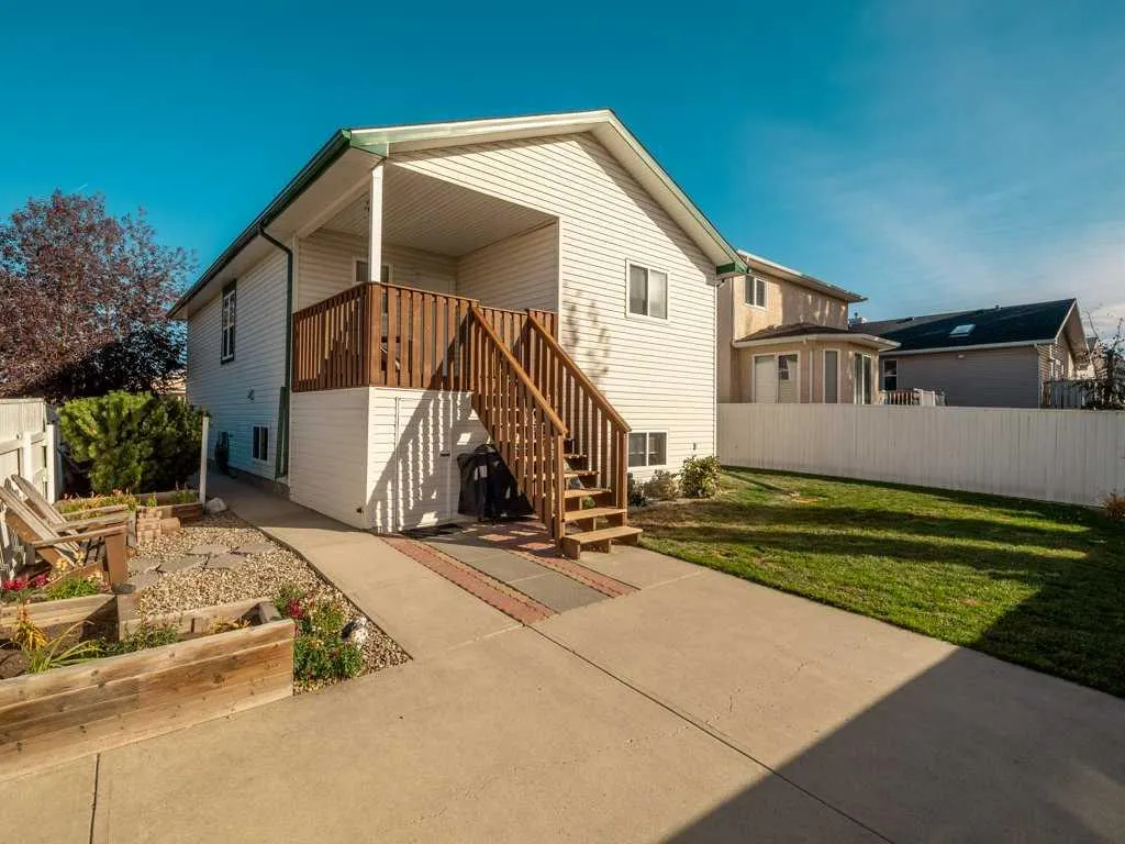 159 Cougar Crescent N