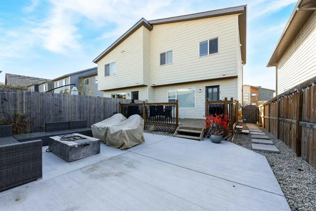 497 Walden Drive SE