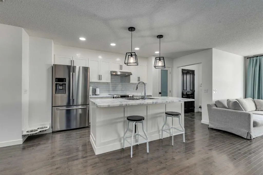 144 Copperstone Terrace SE