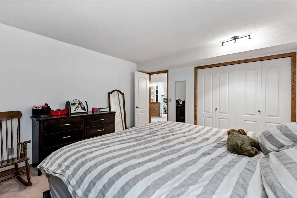 3 Pump Hill Landing SW