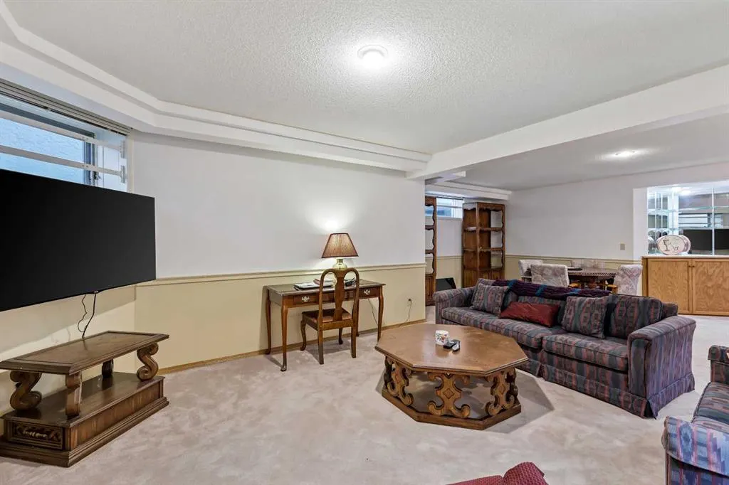 3 Pump Hill Landing SW