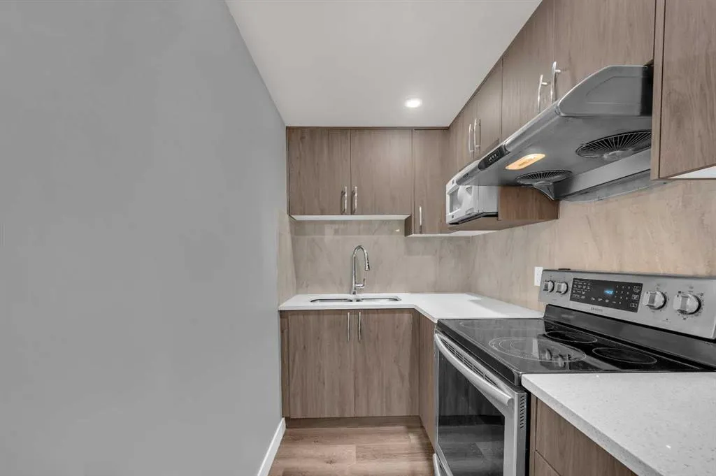 118 Homestead Park NE