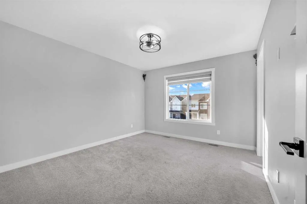 118 Homestead Park NE