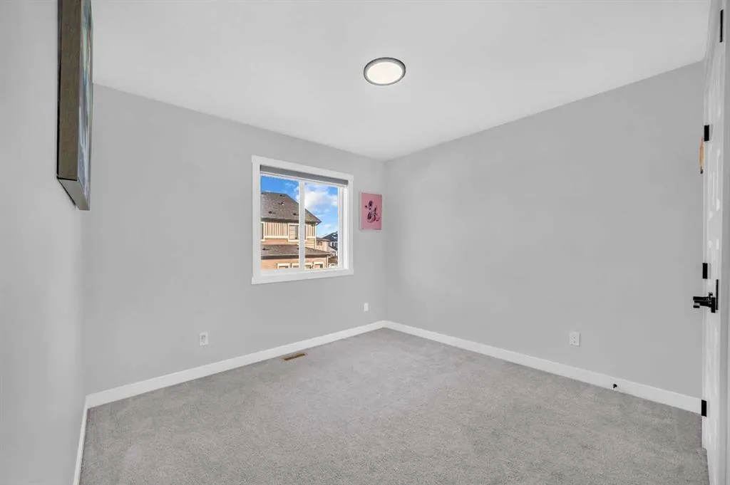 118 Homestead Park NE