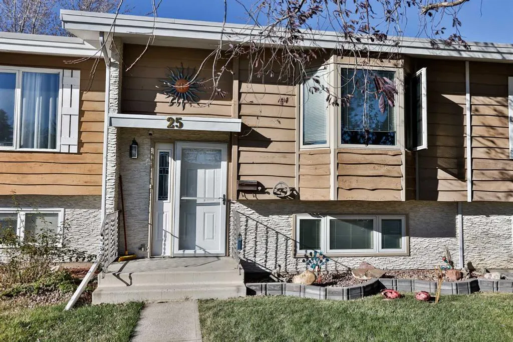25 Selkirk Road W