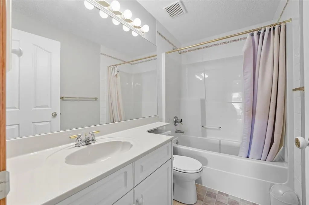 36 Eagleview Heights