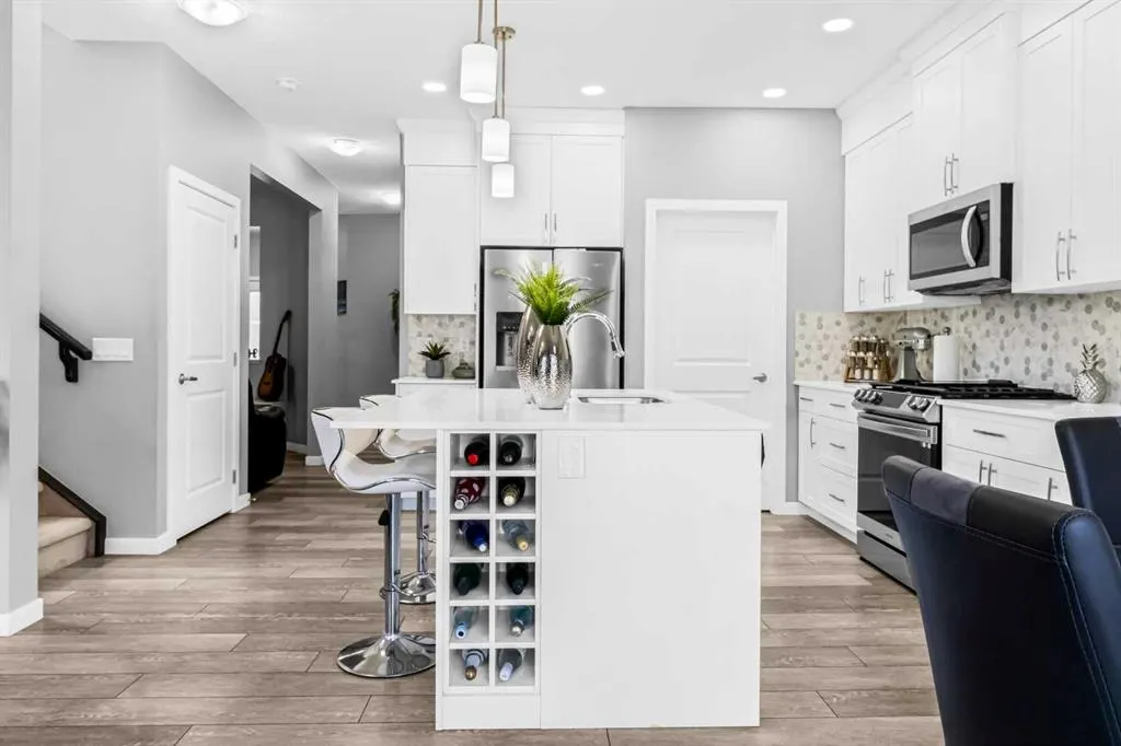 1036 Chinook Gate Heath SW