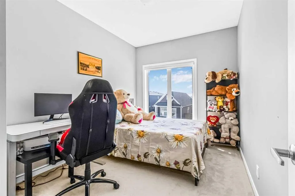 1036 Chinook Gate Heath SW