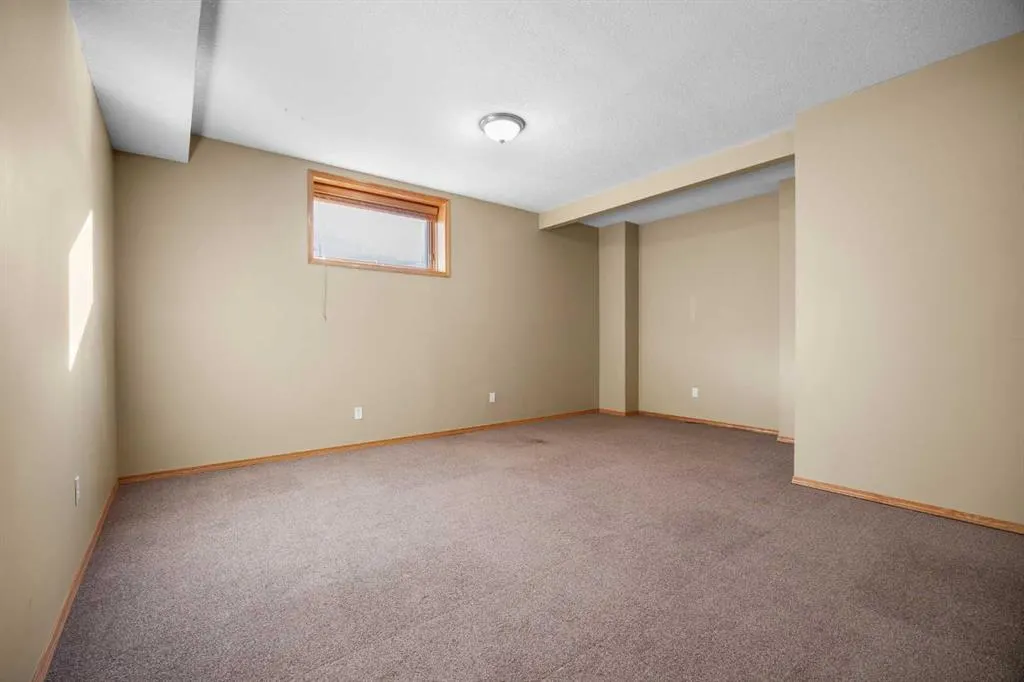 315 Hampstead Way NW