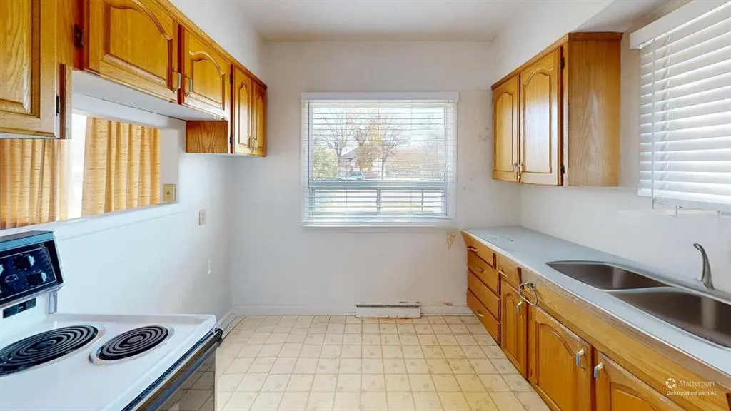 34N 100E Street