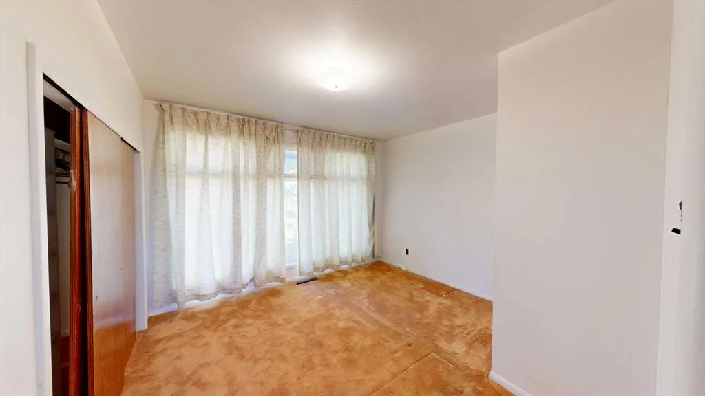 34N 100E Street